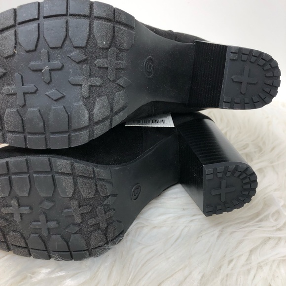 Universal Thread Ankle Boot - Picture 8 of 8